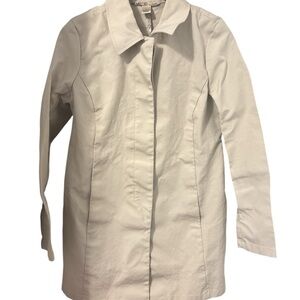 Women’s Old Navy Trench Coat, Cream/Ivory, Buttons, Pockets, Slim Fit,  Medium